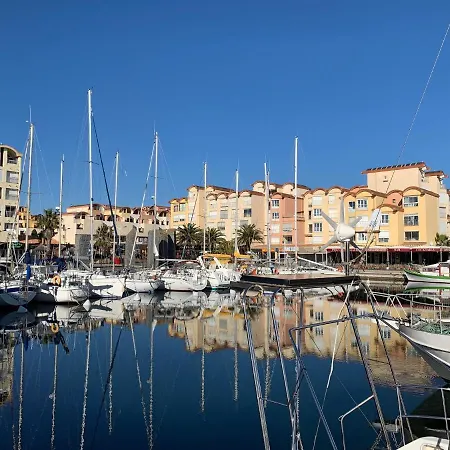 Hébergement de vacances T3 Vue Et Plage, Avec Wifi Et Parking Saint-Pierre-la-Mer (Aude)