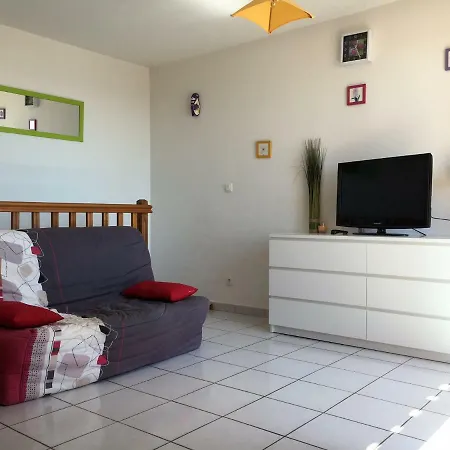 T3 Vue Et Plage, Avec Wifi Et Parking *