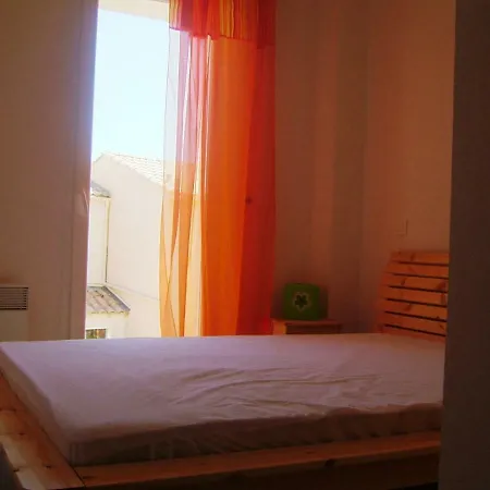 Hébergement de vacances T3 Vue Et Plage, Avec Wifi Et Parking Saint-Pierre-la-Mer (Aude)